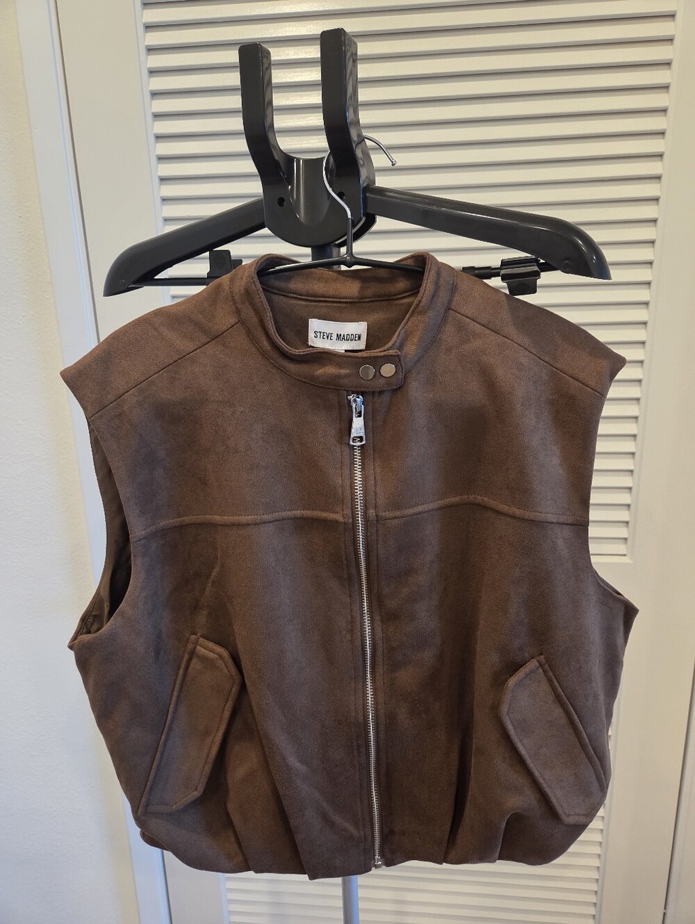 Steve Madden NWT Faux Suede Snap Collar Zip Vest Brown Size Medium